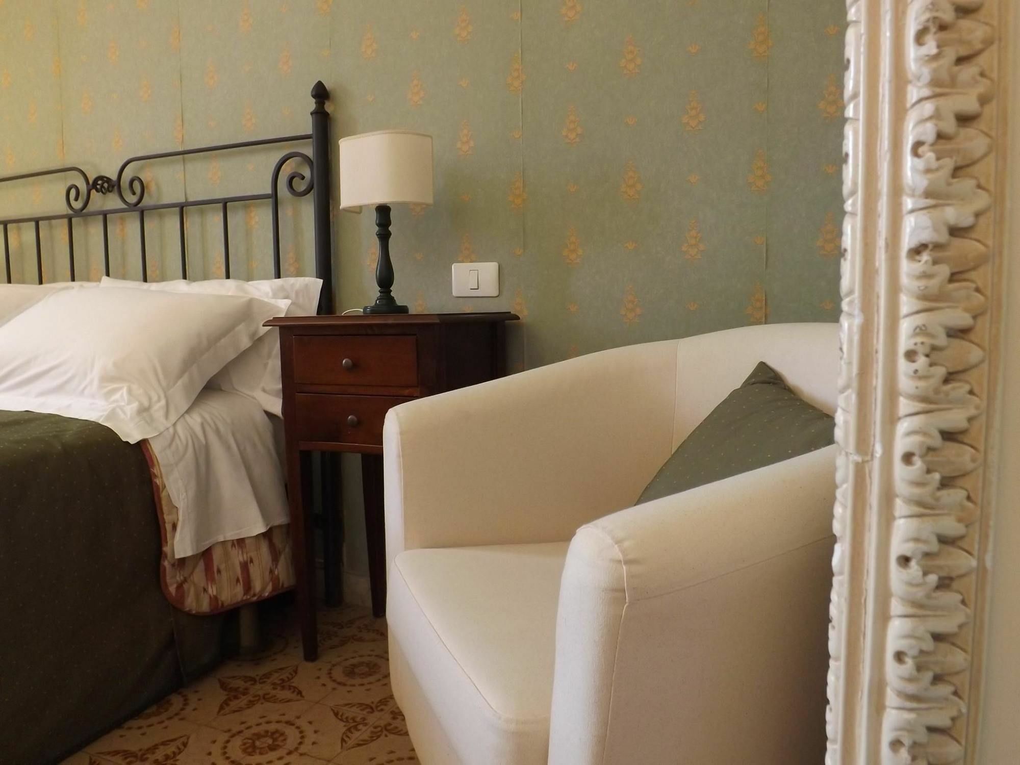 Neathon Rooms Ното Екстер'єр фото